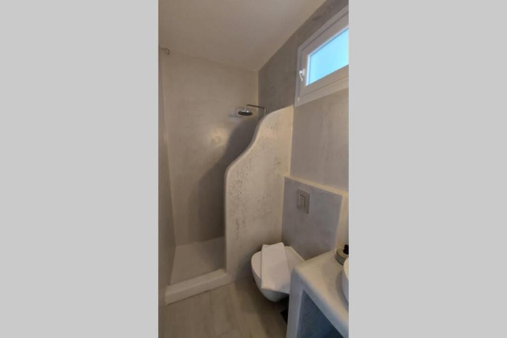 Eolia Luxury Suites Andros Mpatsi Esterno foto