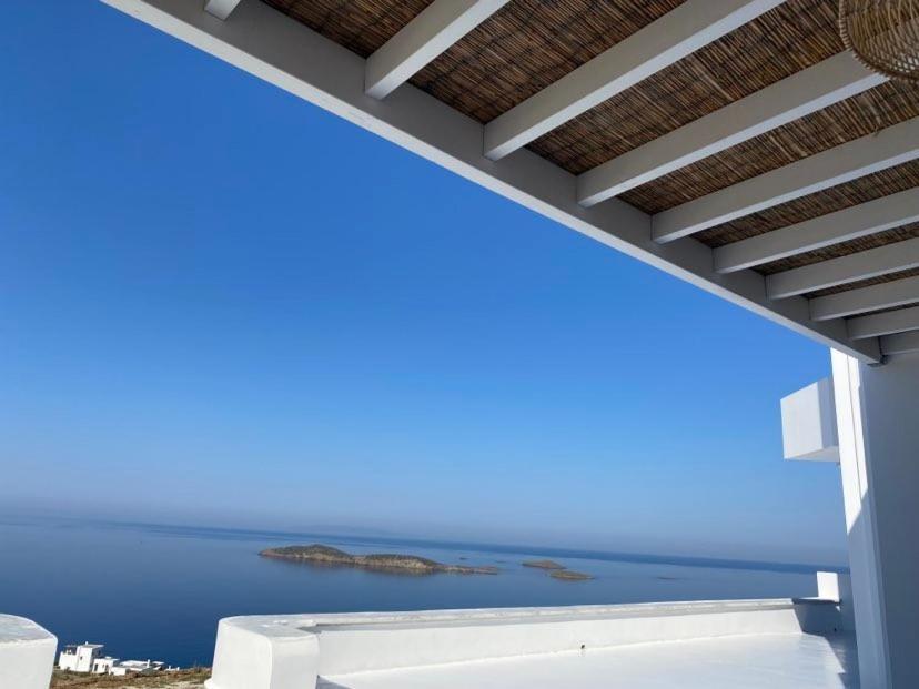 Eolia Luxury Suites Andros Mpatsi Esterno foto