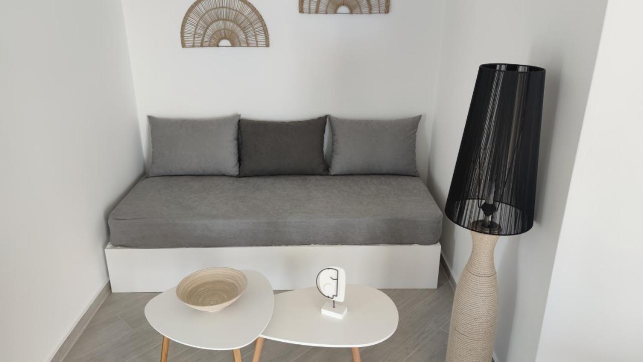 Eolia Luxury Suites Andros Mpatsi Esterno foto